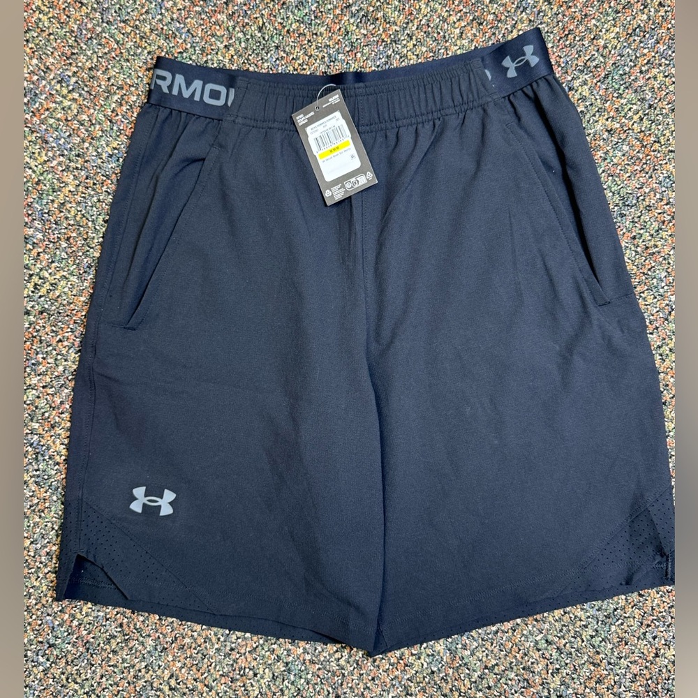 Under Armour Men's Black Athletic Shorts